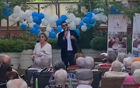 Actuación de Luis Alberto en evento